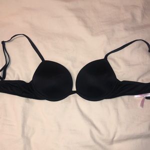 PINK wear everywhere super push up bra 32A